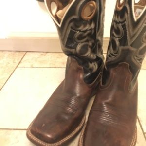 Ariat cowboy boots - 10EE!